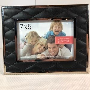 Green Tree 7x5 Picture Frame